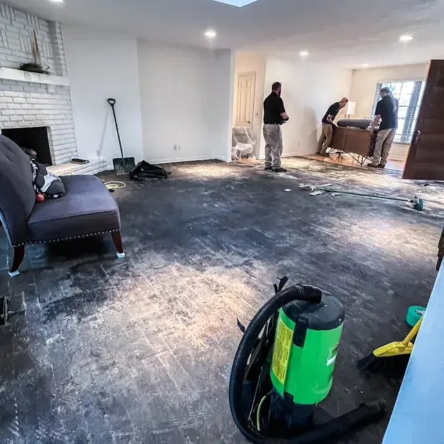 A Santa Clarita Valley home in Canyon Country, CA with drying equipment